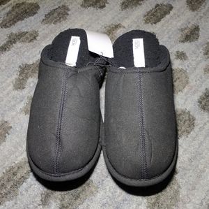 Mr. Cole Black Slippers sz S 7/8